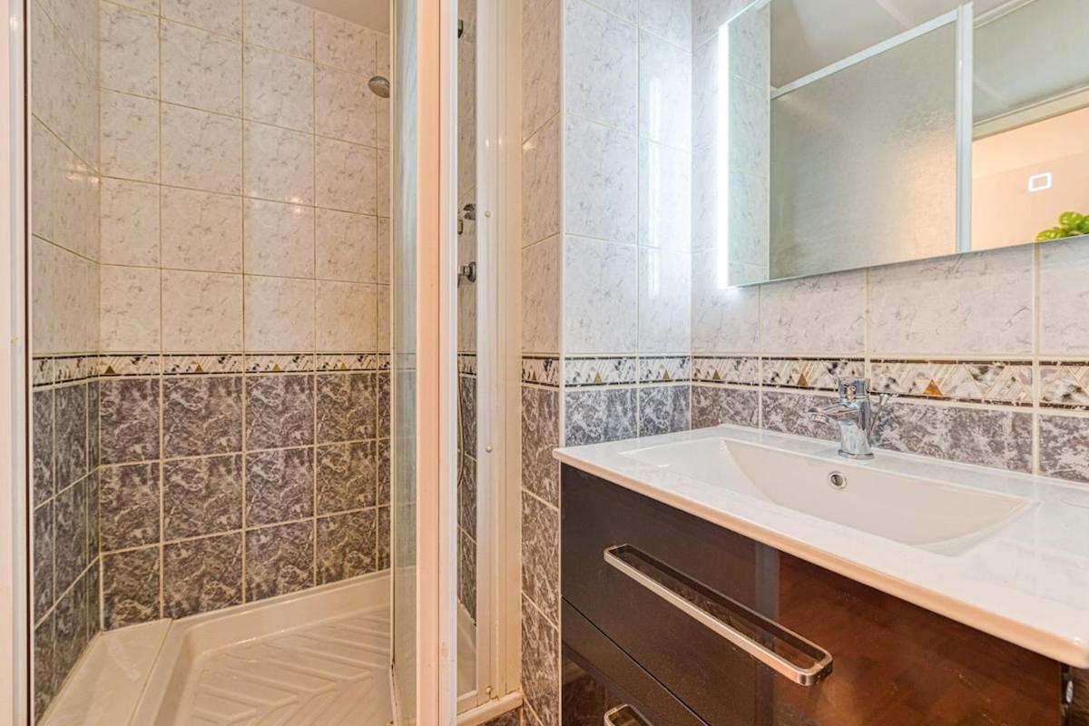 2 Rooms, Scandinavian Spirit, Free Wifi Fontaine  Esterno foto