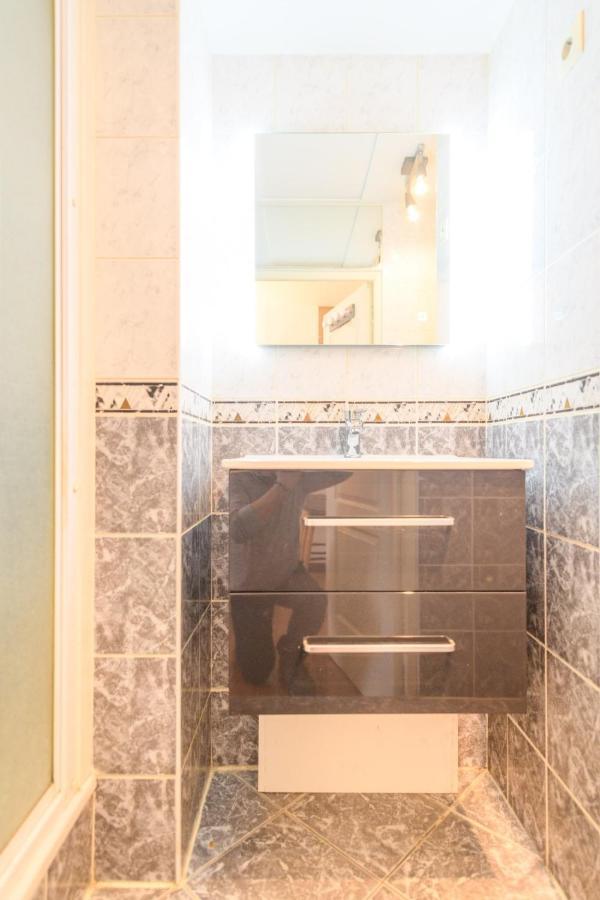 2 Rooms, Scandinavian Spirit, Free Wifi Fontaine  Esterno foto